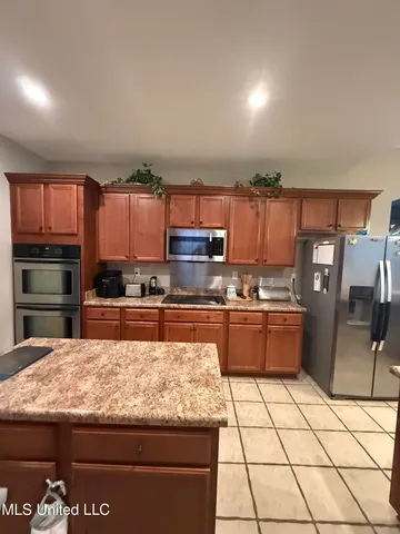 $459,000 | 7049 Windswept Lane, Olive Branch, MS 38654