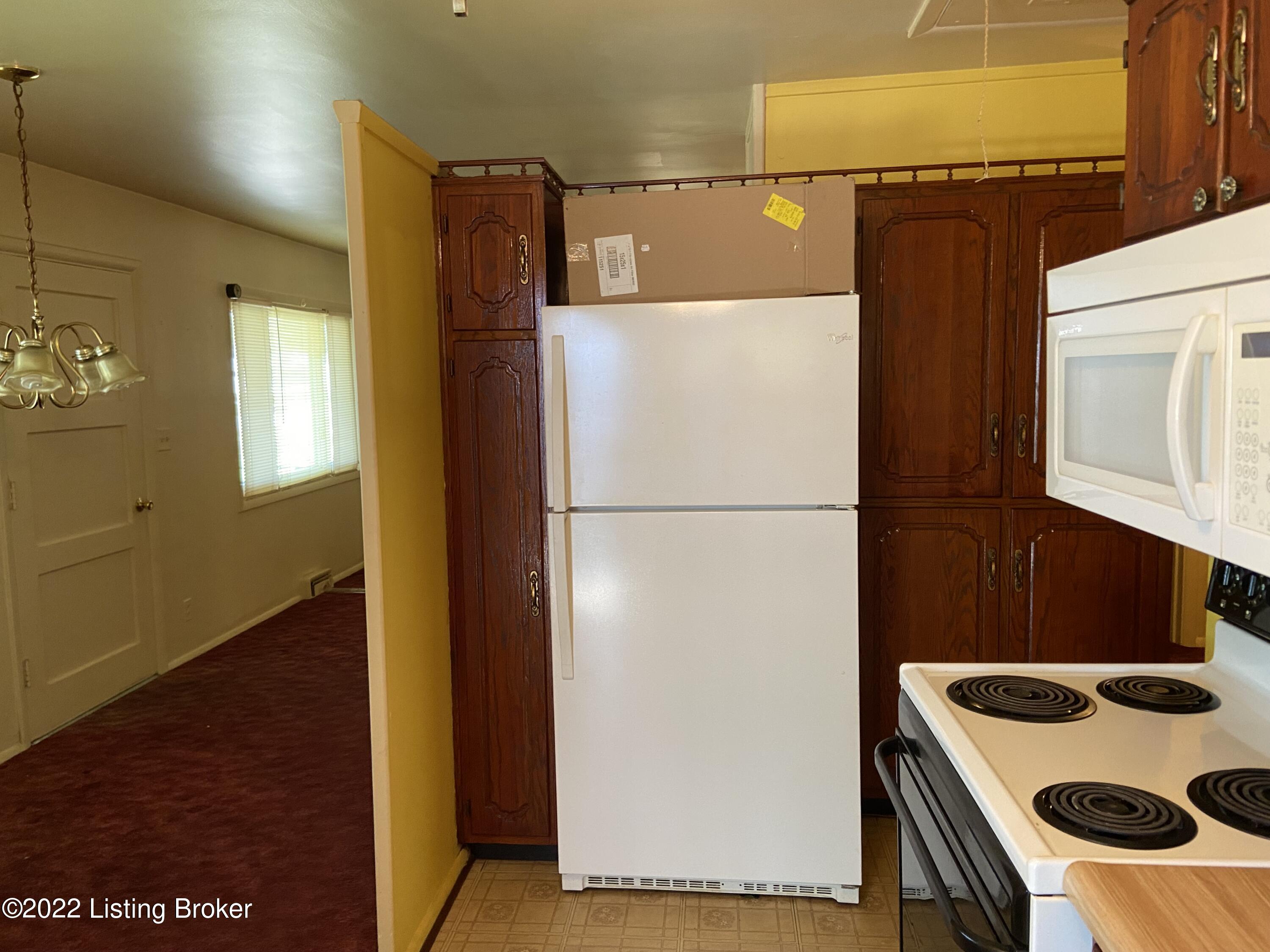 4823 Swallow Road Louisville, KY 40213 - Photo 18 of 19 kitchen 3