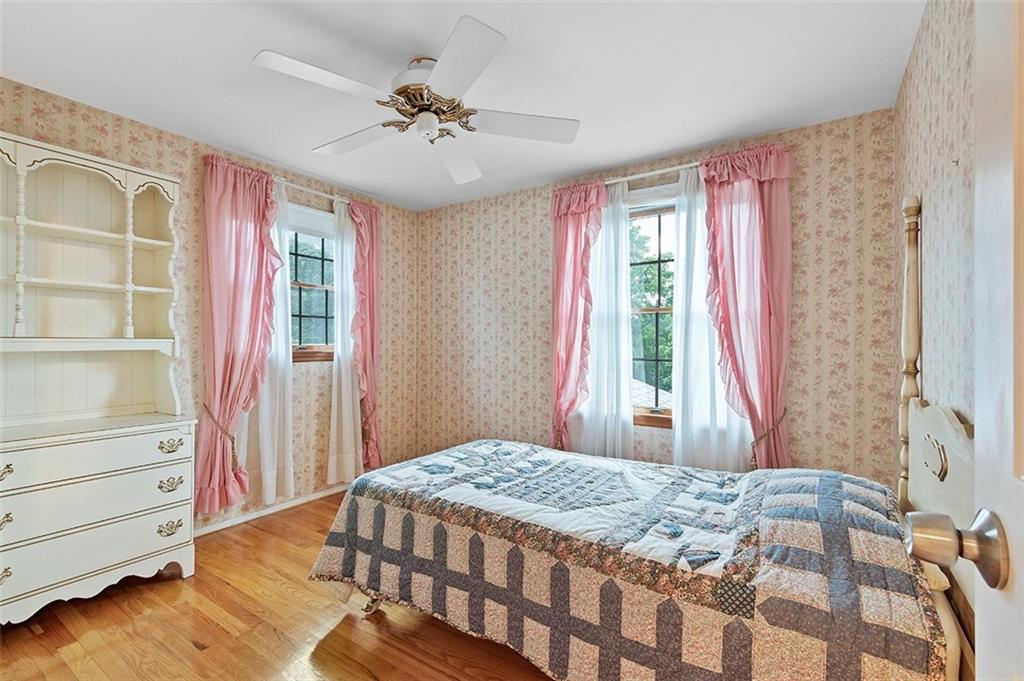1320 Rolling Meadow Road Pittsburgh, PA 15241 - Photo 18 of 24 Gallery Image 18