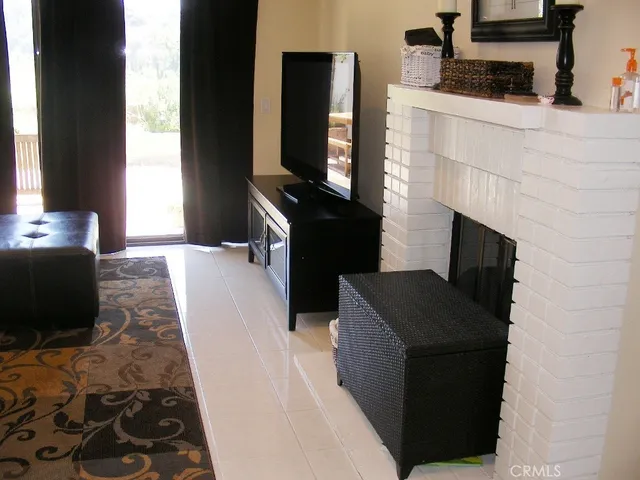 $875,000 | 22248 Summit Hill Drive, Unit 8, Lake Forest, CA 92630