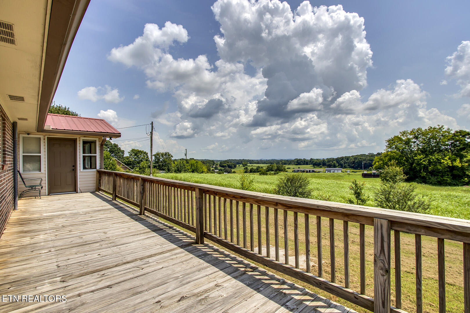 8055 Steekee Creek Road Loudon, TN 37774 - Photo 24 of 60 24_SteekeeCreekRoad_8055_Deck02
