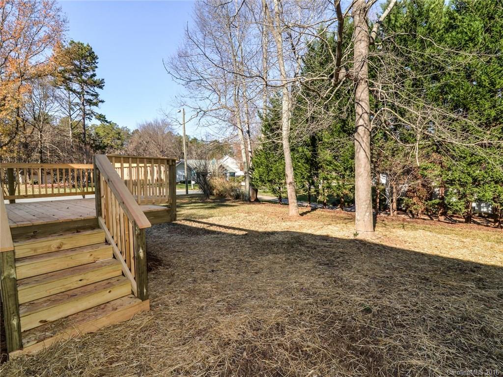 8105 Chestnut Ridge Drive Charlotte, NC 28215 - Photo 21 of 24