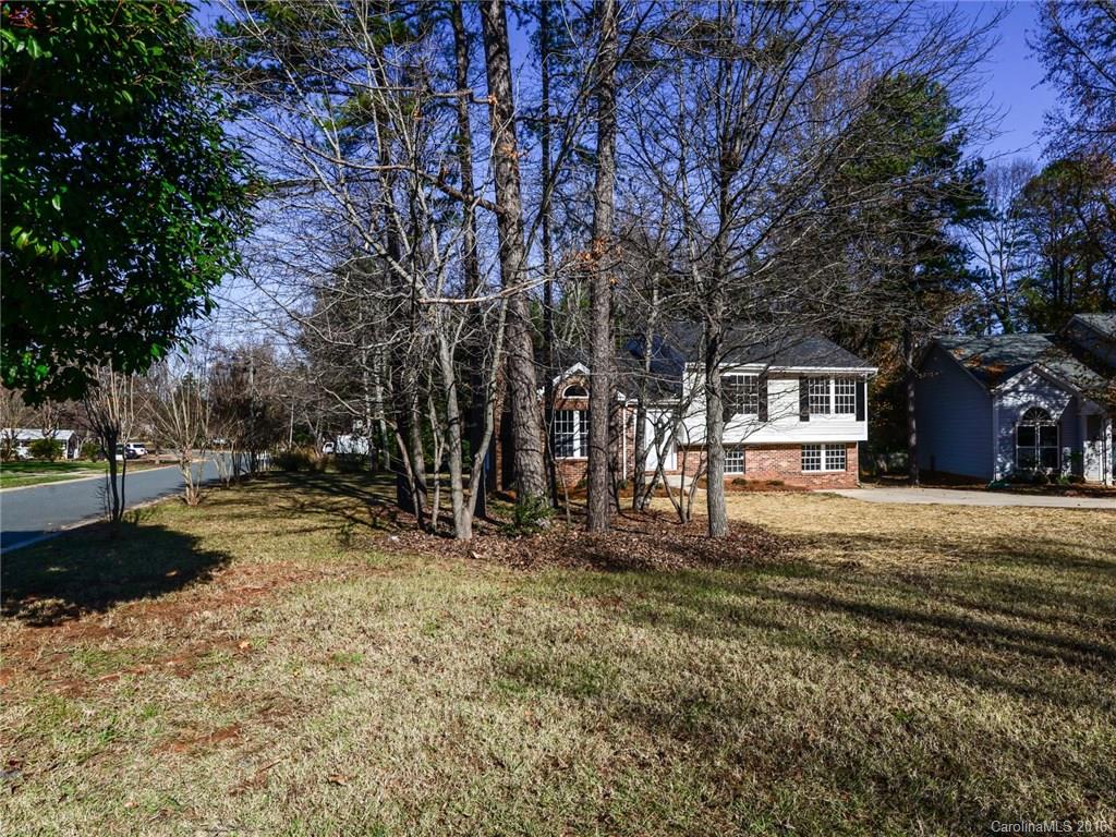 8105 Chestnut Ridge Drive Charlotte, NC 28215 - Photo 24 of 24