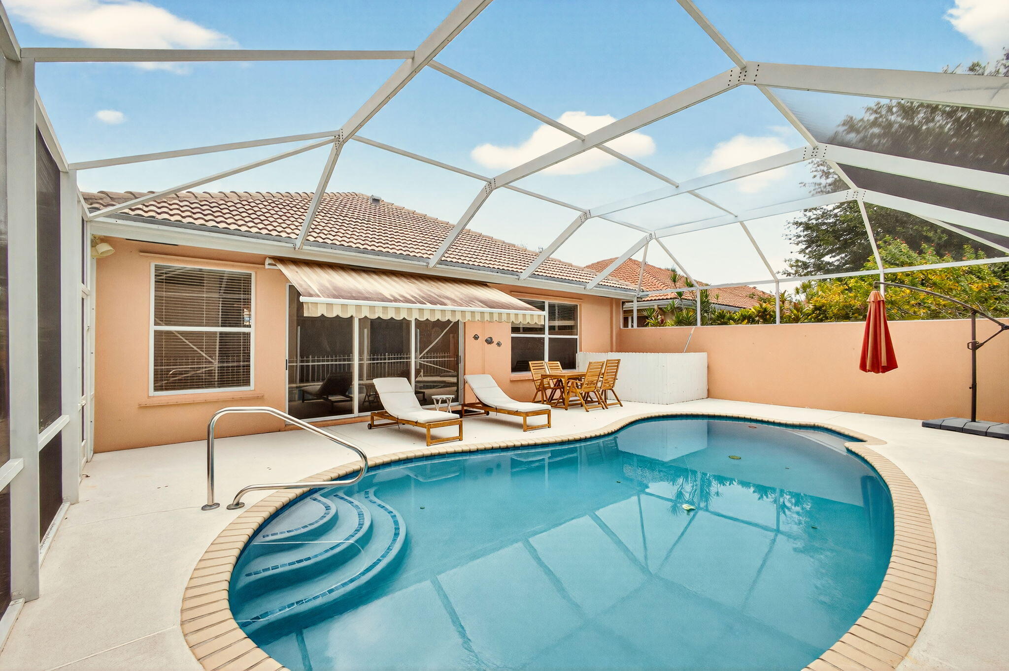 130 South Hampton Drive Jupiter, FL 33458 - Photo 4 of 19 42-web-or-mls-011_5D1A6574