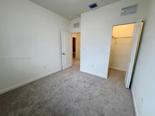 $2,400 | 254 Southeast 10th Court, Unit 254, Florida City, FL 33034