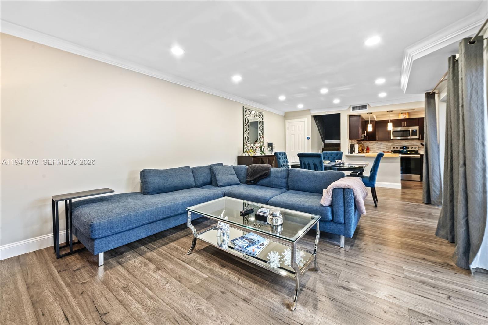 8189 Thames Boulevard, Unit C Boca Raton, FL 33433 - Photo 4 of 26
