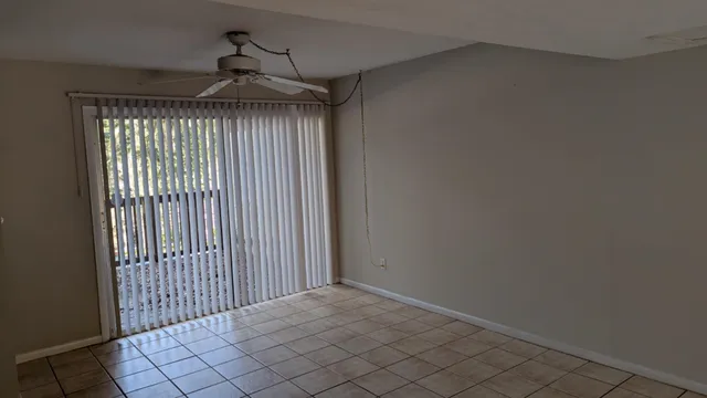 $1,250 | 410 Westwood Drive, Tallahassee, FL 32304