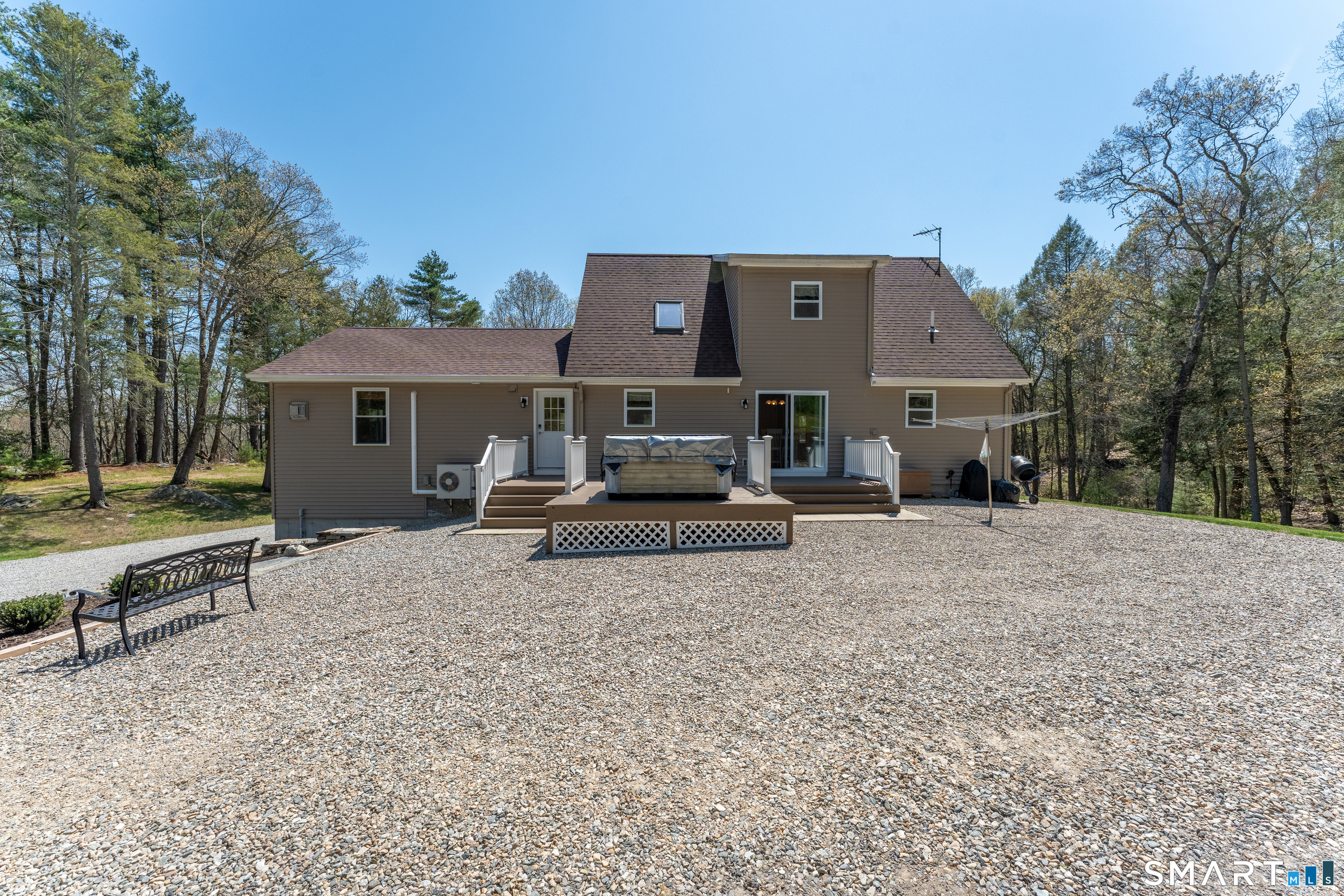 210 Hill Road Thompson, CT 06277 - Photo 3 of 40