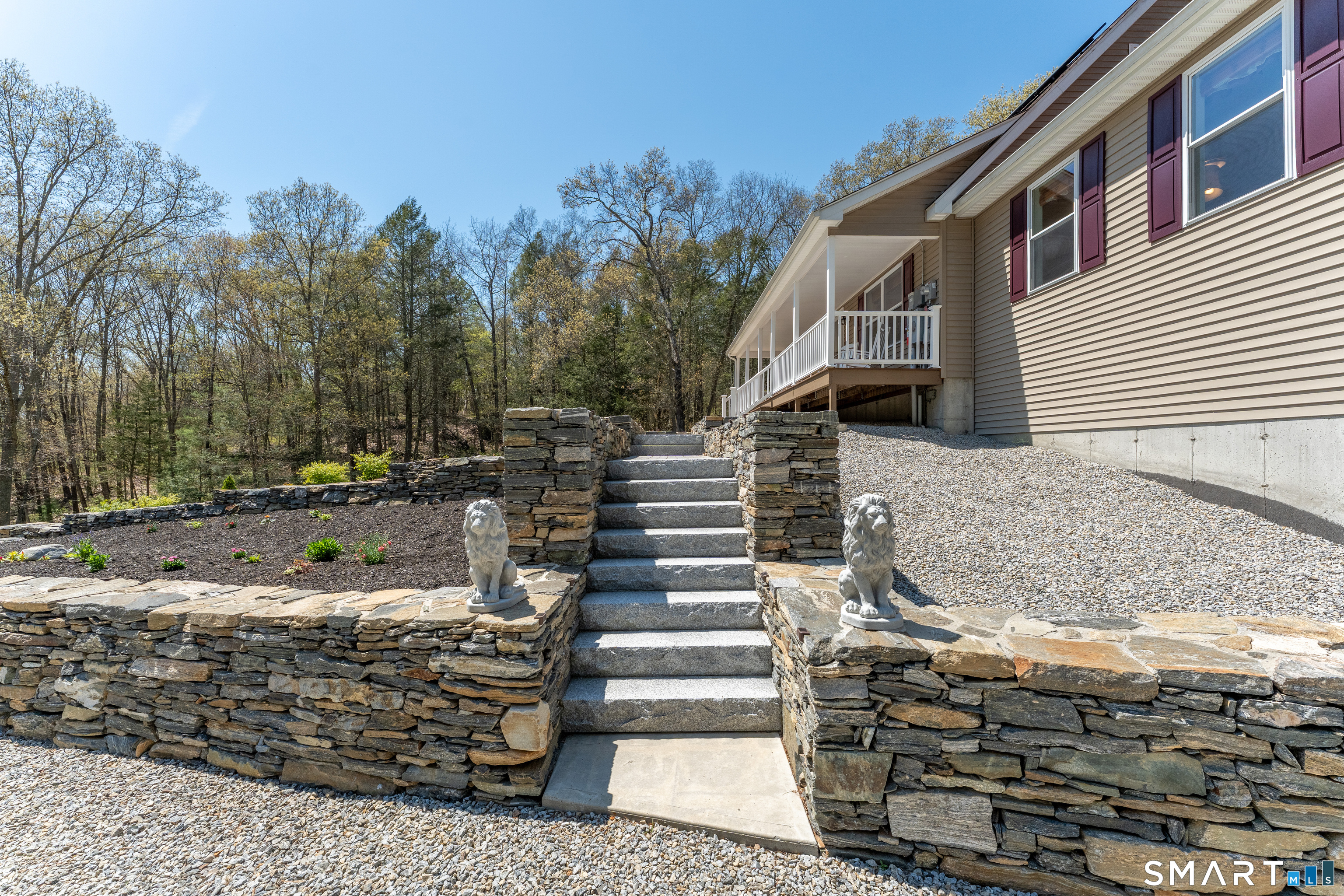 210 Hill Road Thompson, CT 06277 - Photo 10 of 40