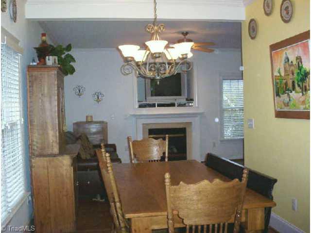 1806 Ridge Oaks Drive Oak Ridge, NC 27310 - Photo 8 of 9 Other. Breakfast area