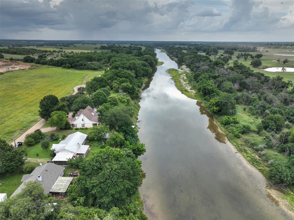 1142 Brazos Loop Gholson, TX 76705 - Photo 4 of 29