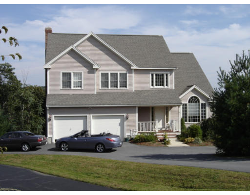 98 Raffaele Drive Waltham, MA 02452 - Photo 1 of 4 Gallery Image 1