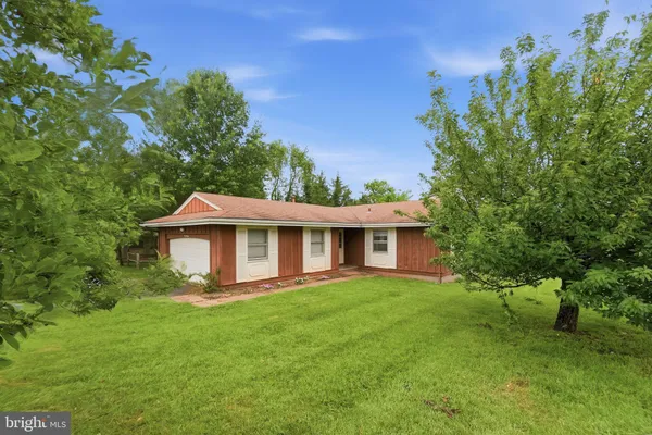 $379,900 | 400 Laurel Street, Culpeper, VA 22701