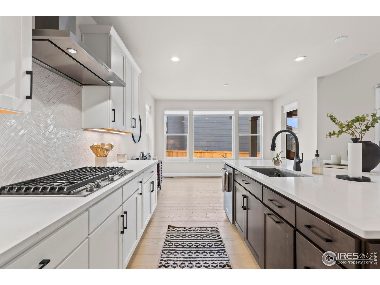 4344 Shivaree Court Timnath, CO 80547 - Photo 7 of 41