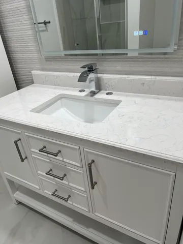 a close view of sink and tap