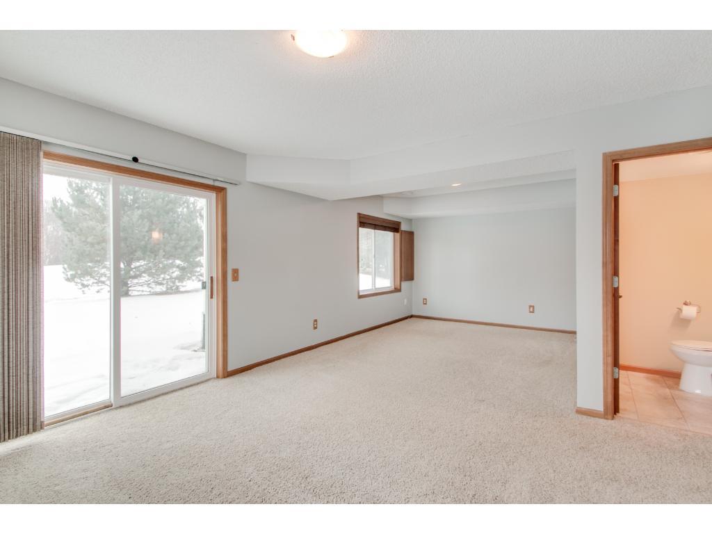 3941 Raspberry Ridge Road Northwest Prior Lake, MN 55372 - Photo 4 of 19 Gallery Image 4