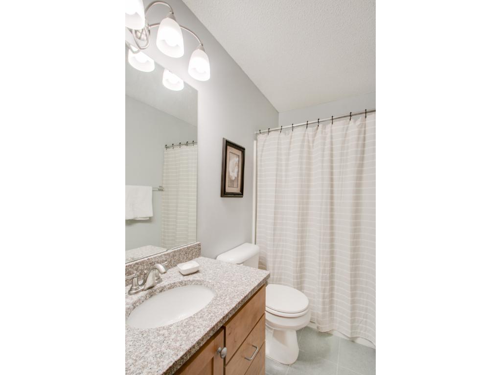 3941 Raspberry Ridge Road Northwest Prior Lake, MN 55372 - Photo 9 of 19 Gallery Image 9