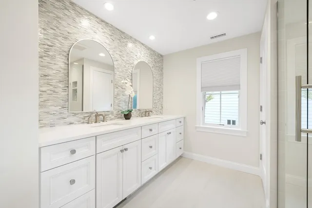 $1,450,000 | 22 Fox Hill Drive, Natick, MA 01760