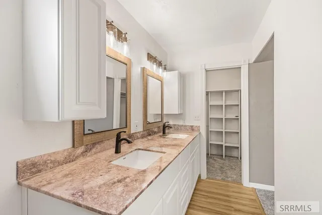 $450,000 | 650 Pendlebury Lane, Blackfoot, ID 83221