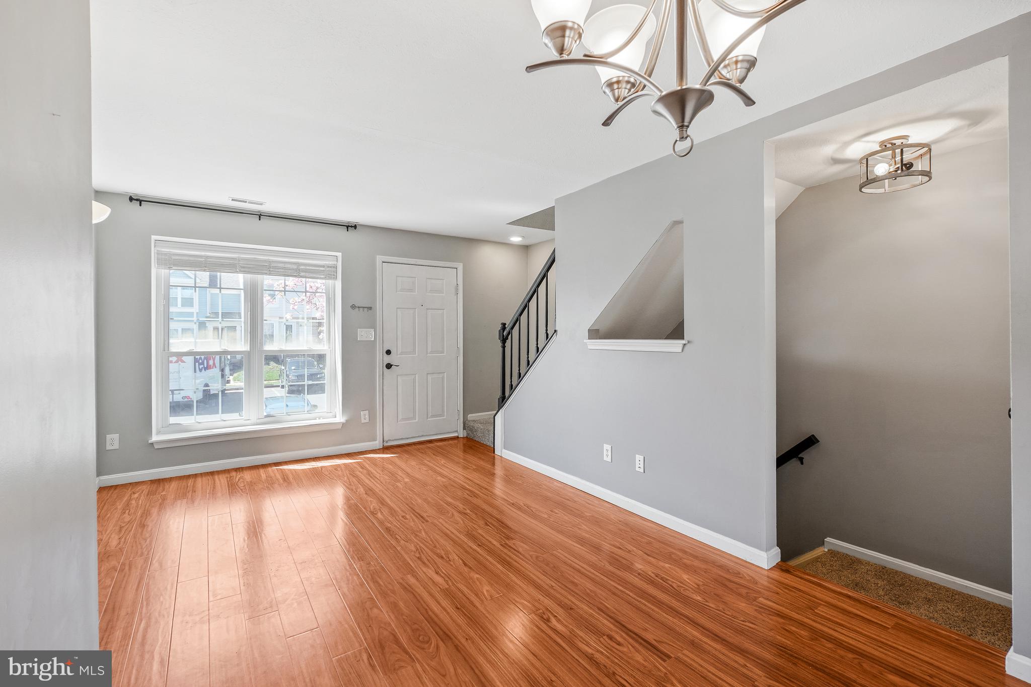 46724 Summit Terrace Sterling, VA 20164 - Photo 6 of 28 Engineered wood flooring