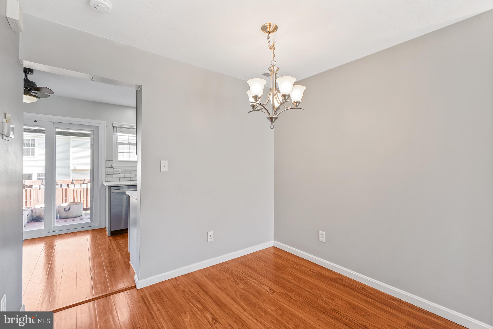 46724 Summit Terrace Sterling, VA 20164 - Photo 7 of 28 Dining Area