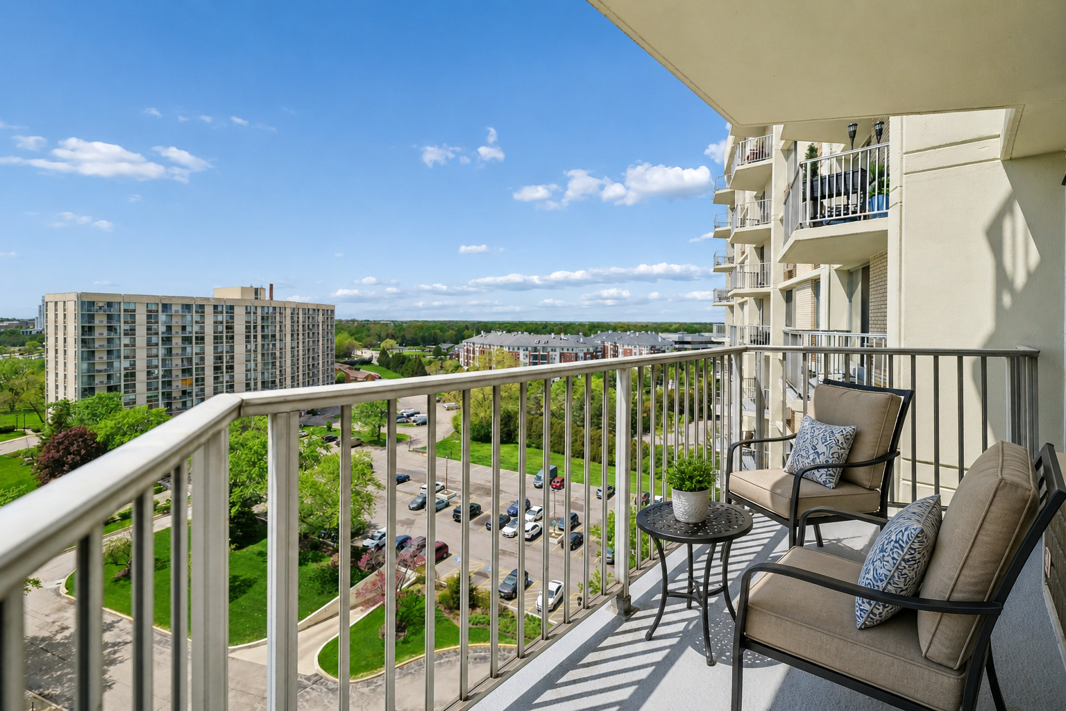 40 North Tower Road, Unit 11H Oak Brook, IL 60523 - Photo 13 of 24