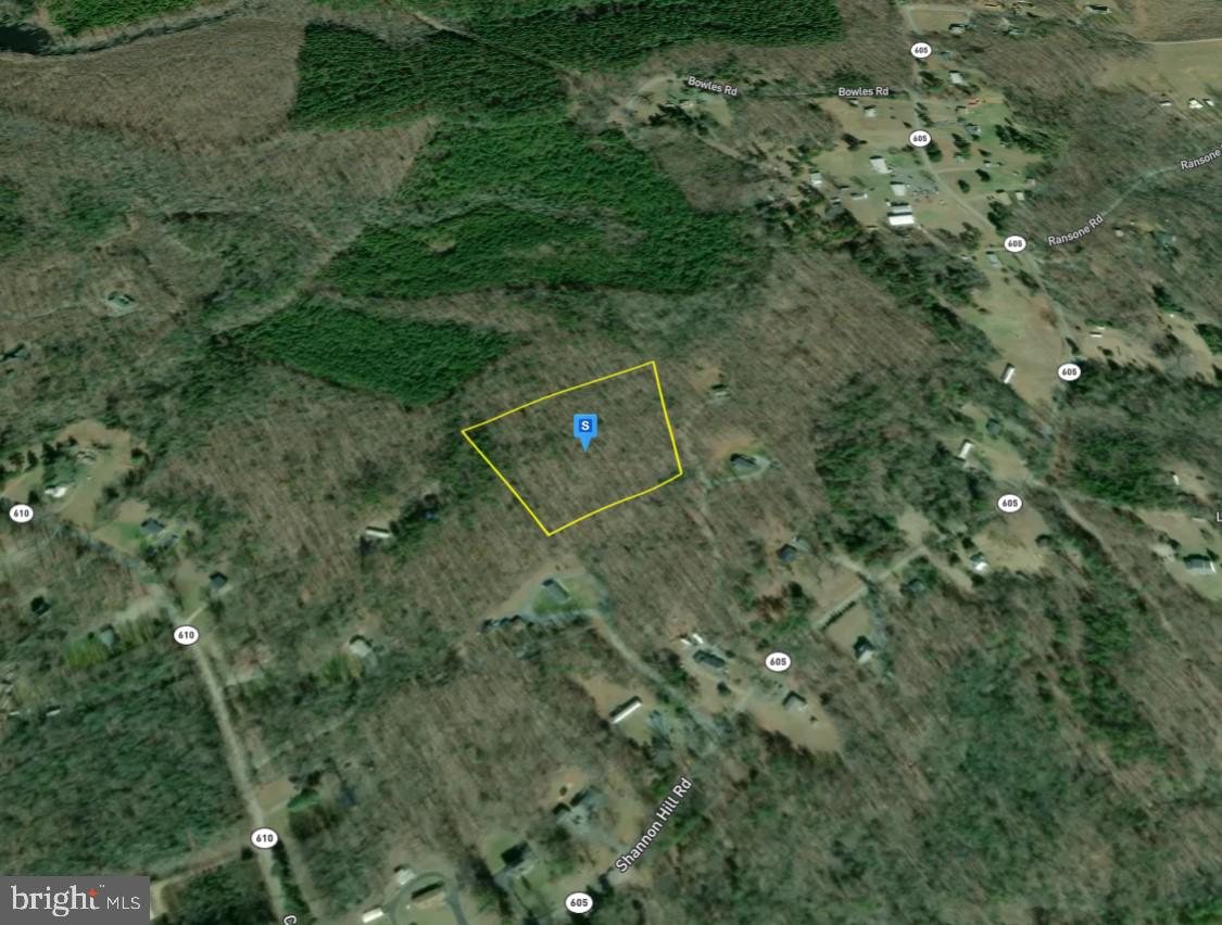 3960 Shannon Hill Road Columbia, VA 23038 - Photo 2 of 4