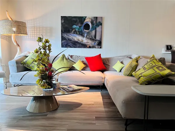 $4,500 | 801 South Miami Avenue, Unit 3608, Miami, FL 33131