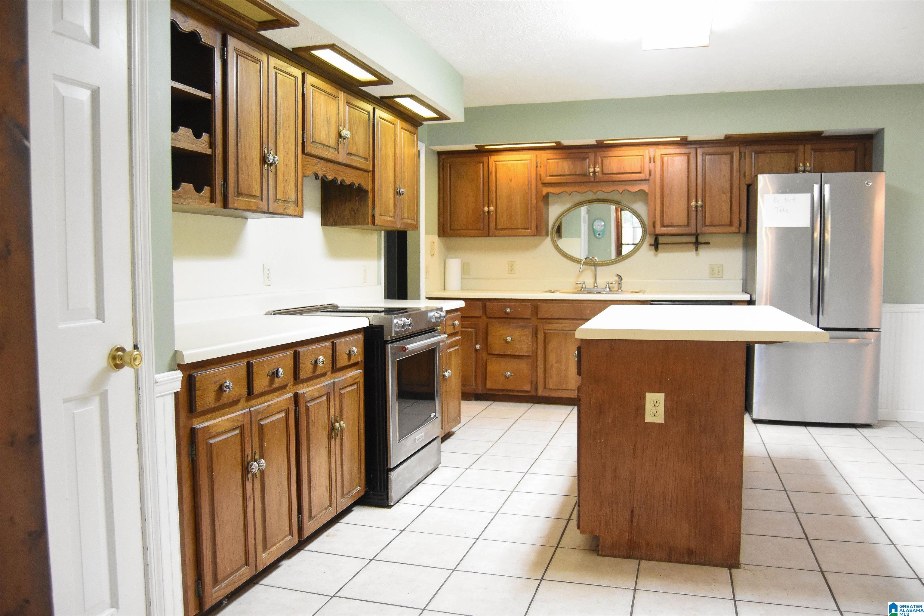 2301 Hathaway Heights Road Anniston, AL 36207 - Photo 7 of 52