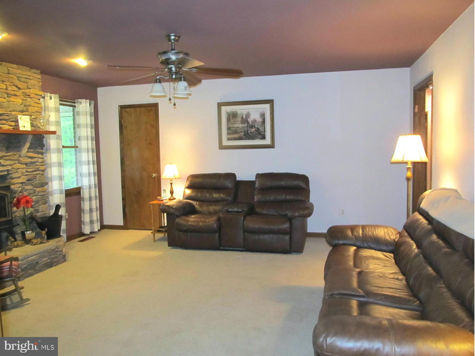 4839 Bushey Road Sykesville, MD 21784 - Photo 15 of 30 Family Room