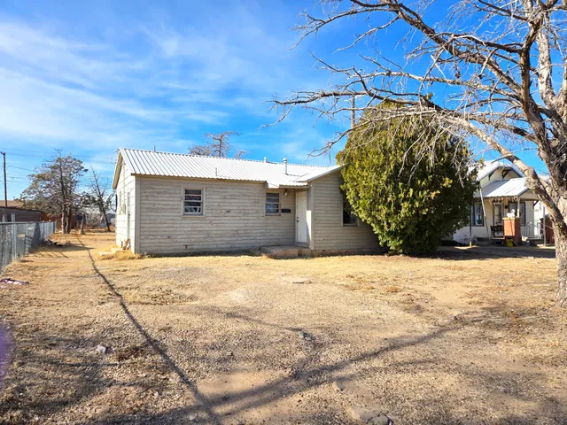 $35,000 | 303 North Gaines Avenue, Tulia, TX 79088