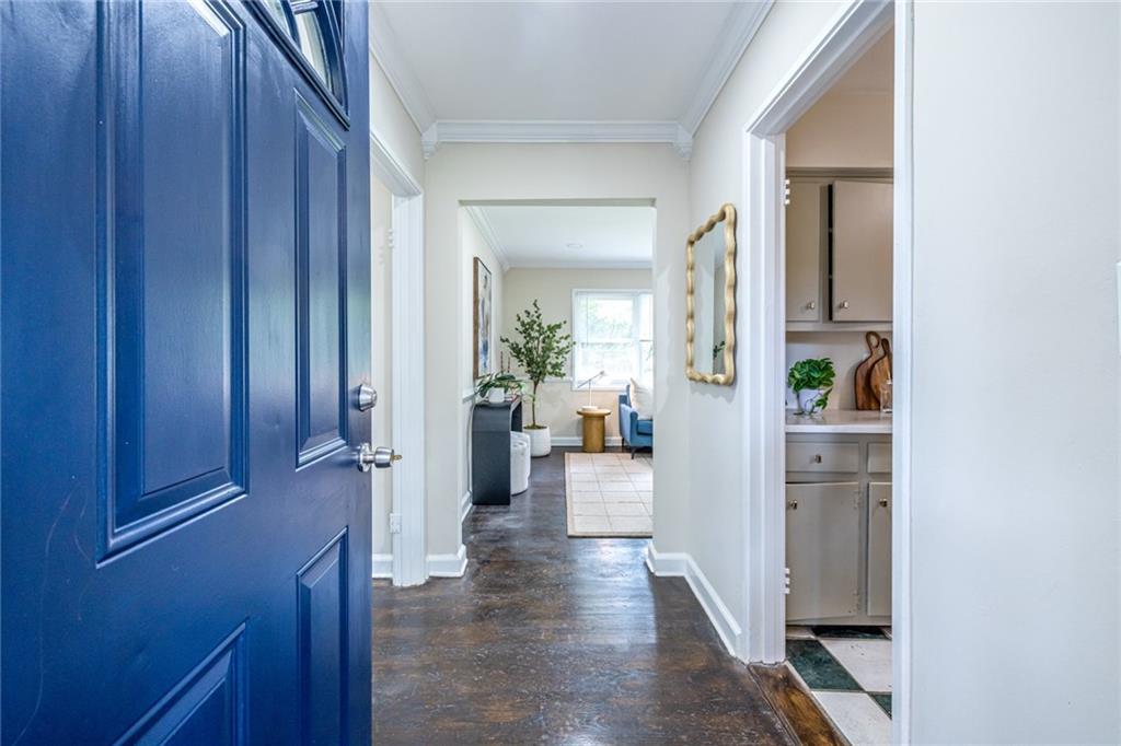 3276 Bobbie Lane Decatur, GA 30032 - Photo 4 of 49 Gallery Image 4