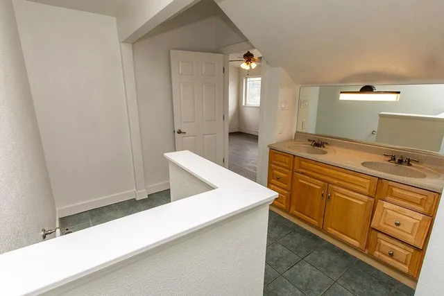 $699,900 | 737 East Main Street, Turlock, CA 95380