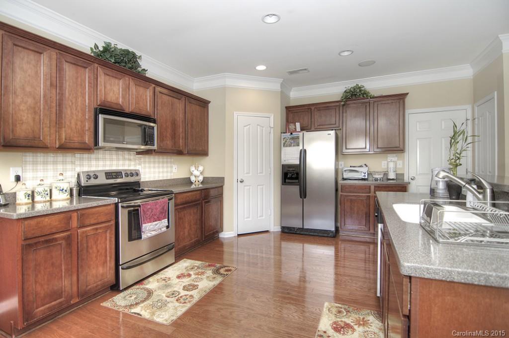 13138 Rothe House Road Charlotte, NC 28273 - Photo 8 of 21 Gallery Image 8