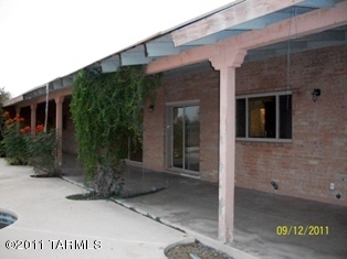 4250 North Swan Road Tucson, AZ 85718 - Photo 3 of 13 Gallery Image 3