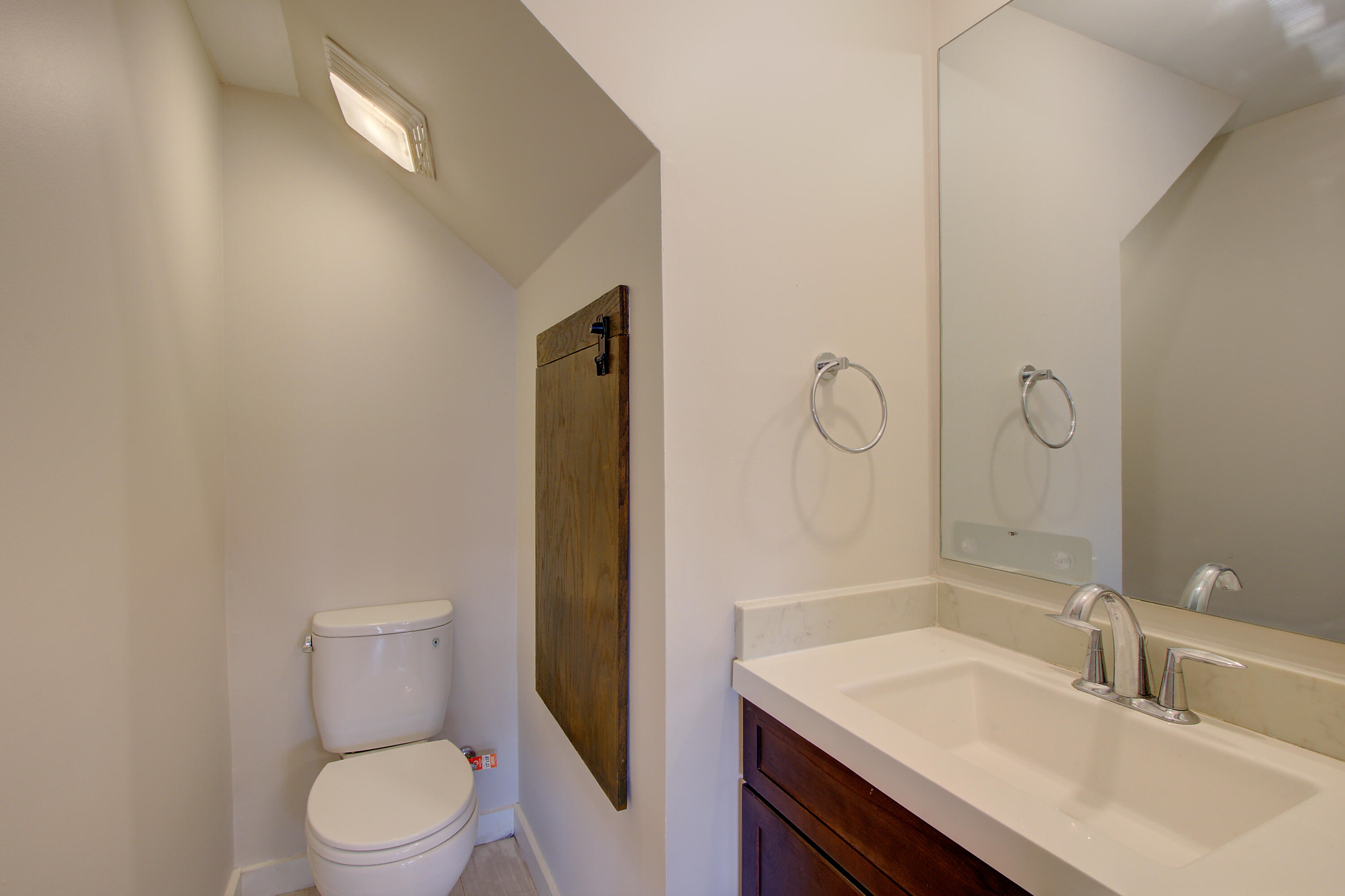 134 Congress Street, Unit B Charleston, SC 29403 - Photo 11 of 15 07082026-164