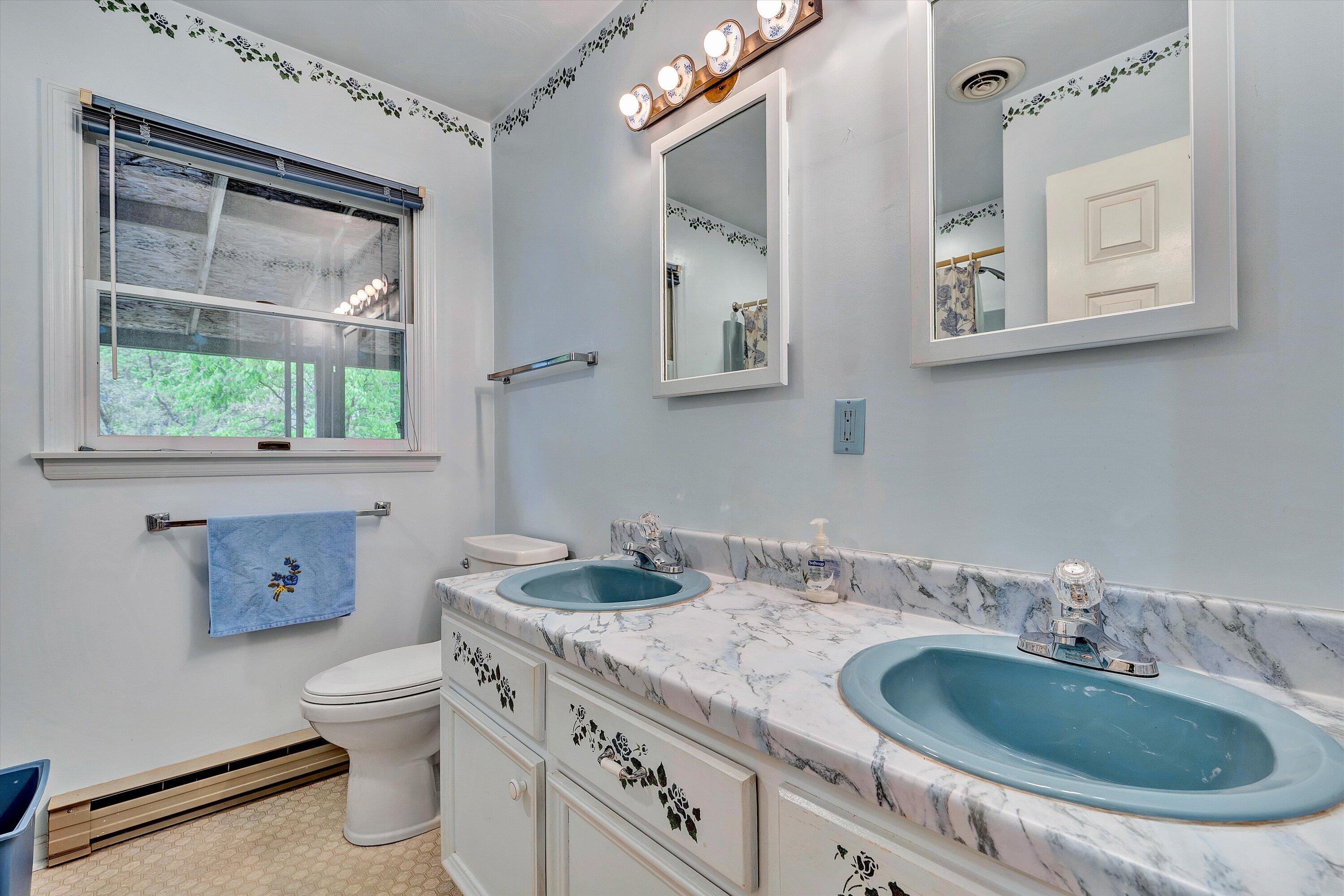 124 Stratford Drive Blue Ridge, VA 24064 - Photo 16 of 32 16-SGP-04096