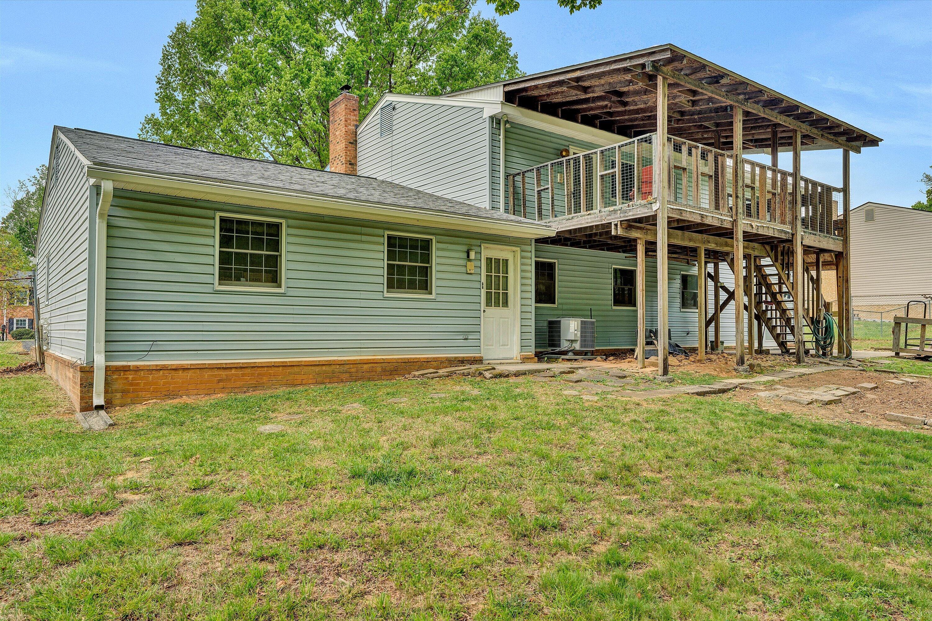 124 Stratford Drive Blue Ridge, VA 24064 - Photo 28 of 32 28-SGP-04132