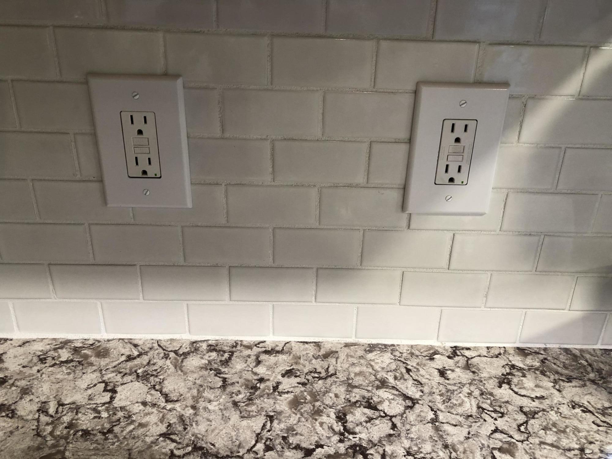 493 West Outer Drive Oak Ridge, TN 37830 - Photo 11 of 28 Kitchen Backsplash & Countertop