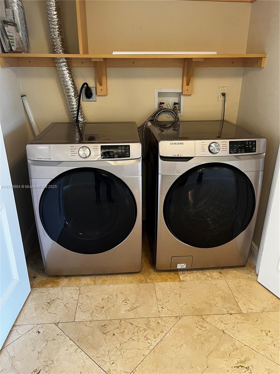 2 Grove Isle Drive, Unit B708 Miami, FL 33133 - Photo 24 of 52