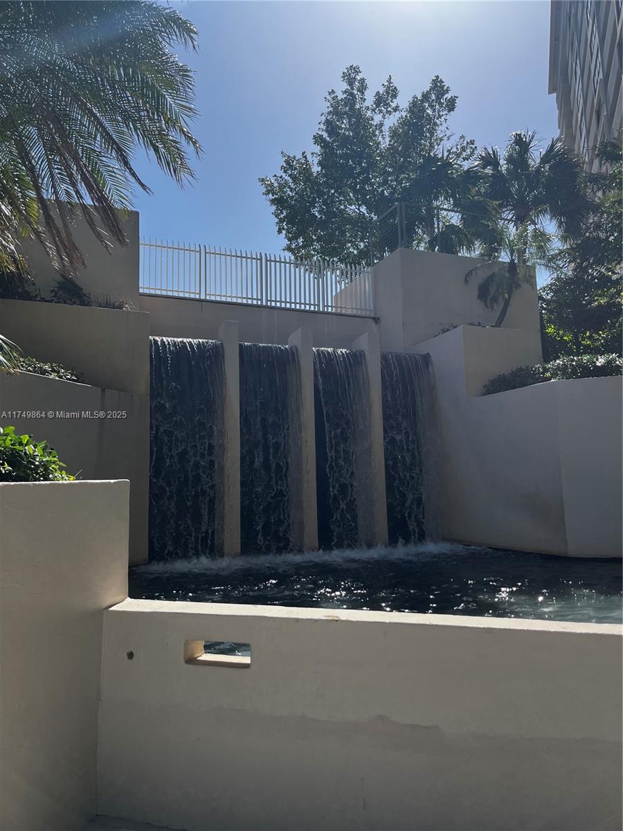 2 Grove Isle Drive, Unit B708 Miami, FL 33133 - Photo 40 of 52