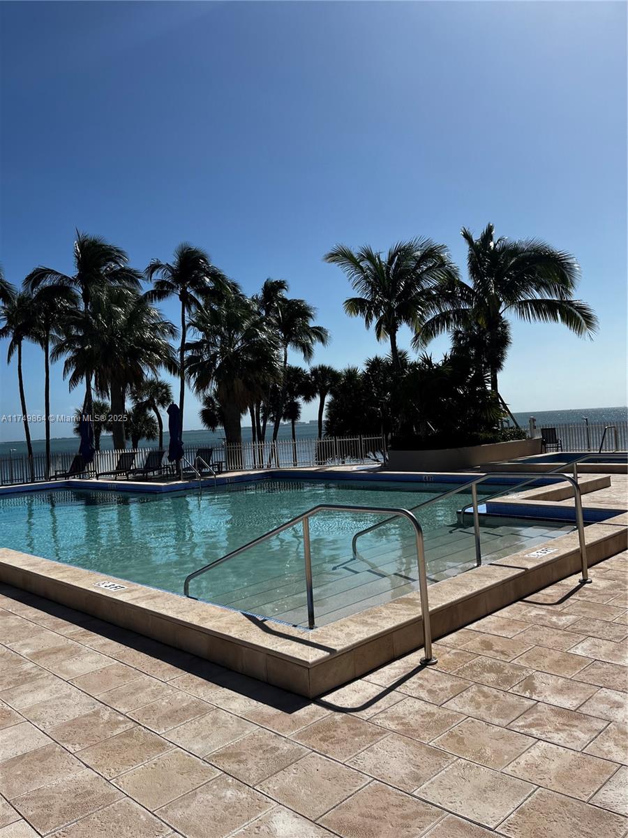 2 Grove Isle Drive, Unit B708 Miami, FL 33133 - Photo 47 of 52