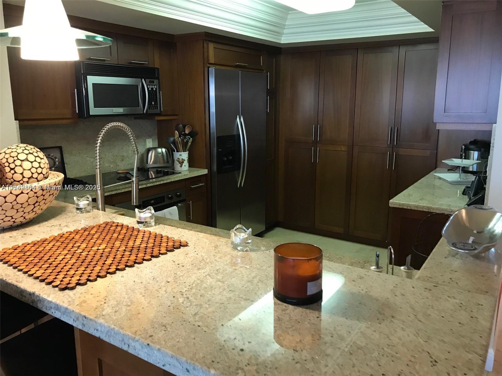 2 Grove Isle Drive, Unit B708 Miami, FL 33133 - Photo 7 of 52