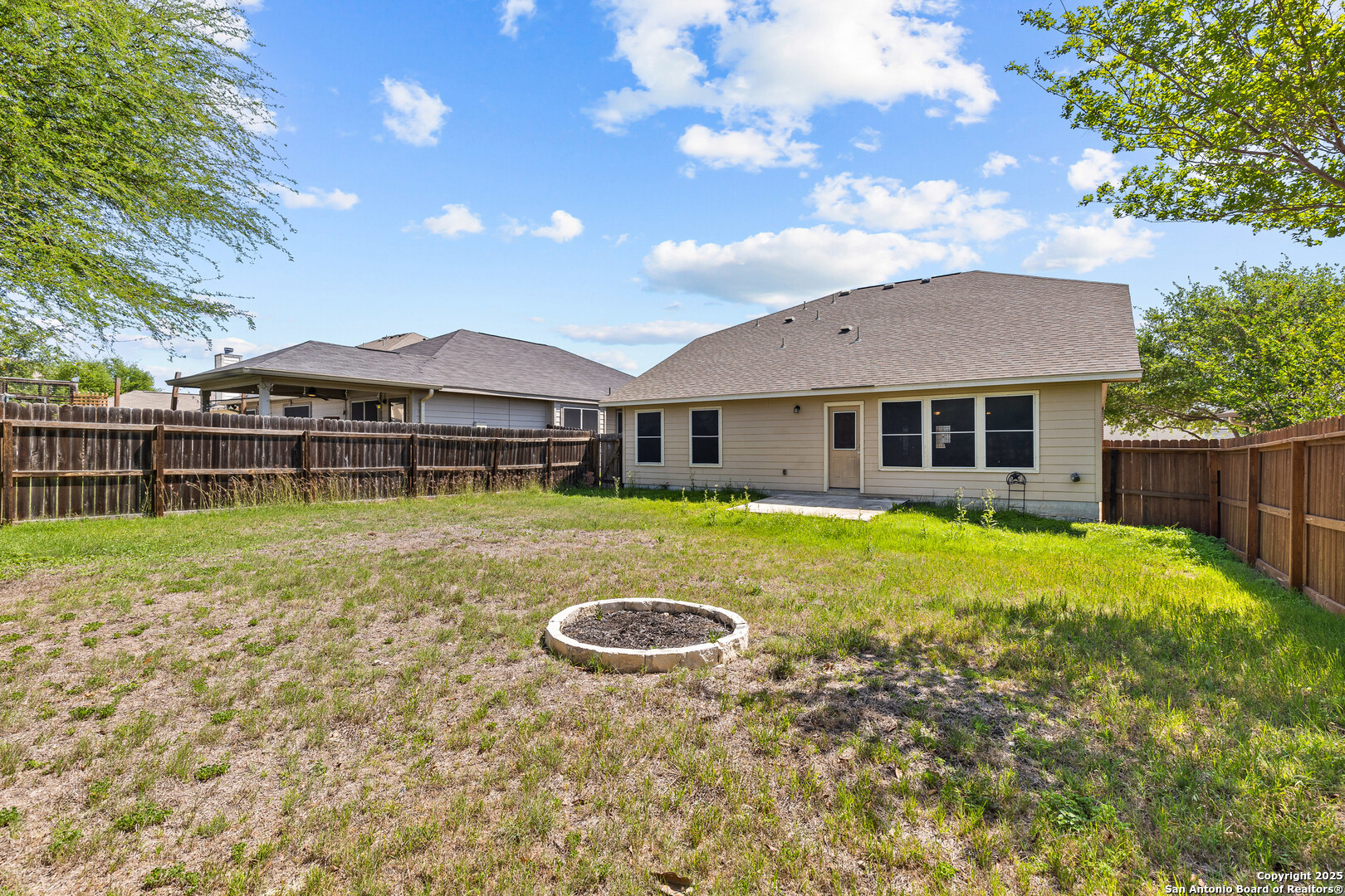 3919 Maiden Way Converse, TX 78109 - Photo 40 of 45