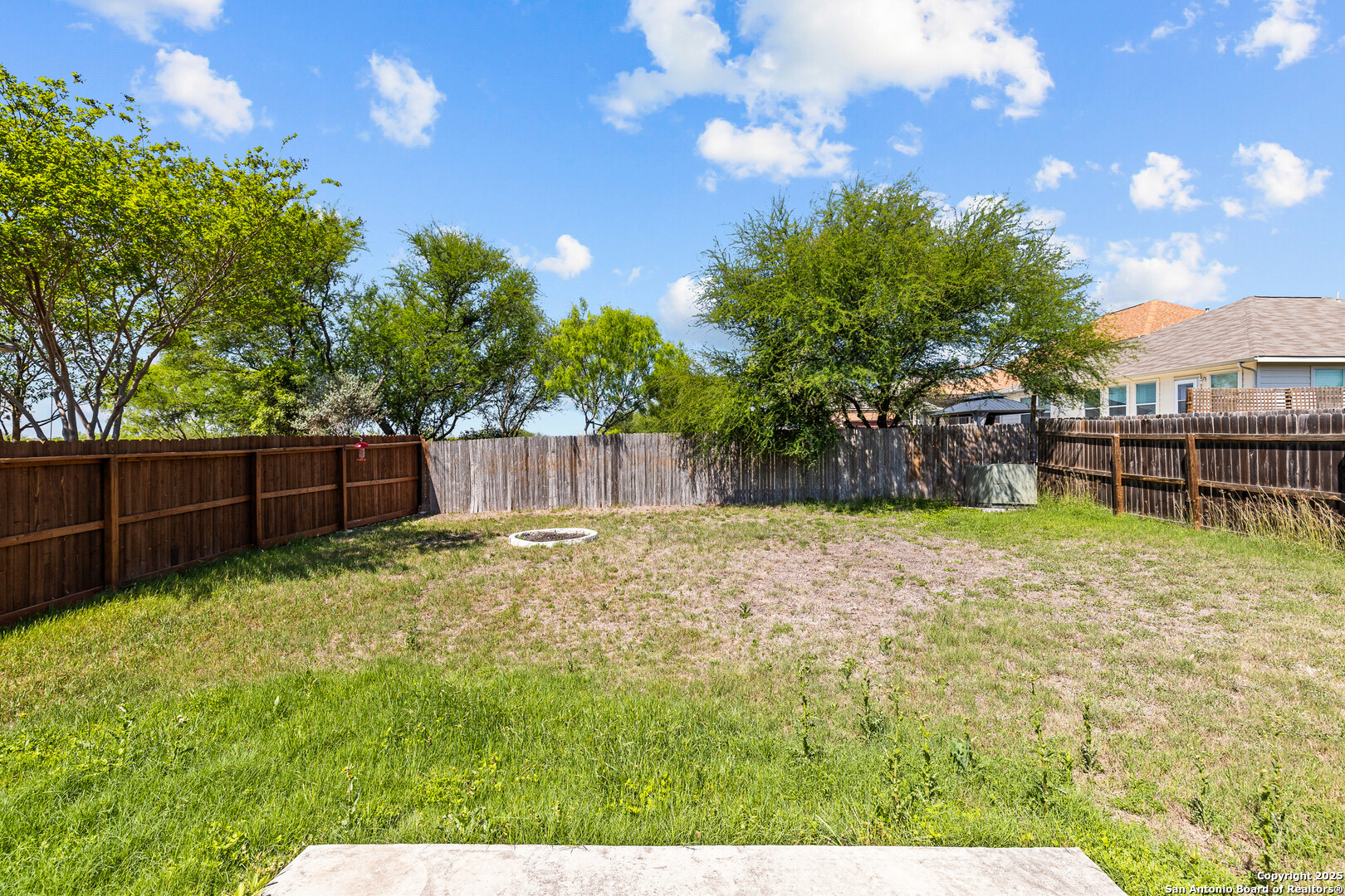 3919 Maiden Way Converse, TX 78109 - Photo 42 of 45