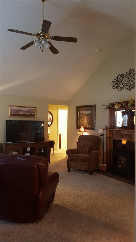 1208 Oak Grove Place Decatur, IN 46733 - Photo 5 of 27