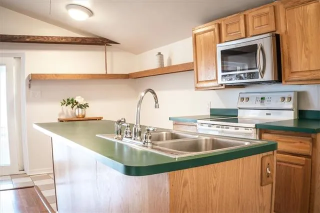 $287,900 | 7932 Breakwater Drive, Unit 54, New Orleans, LA 70124