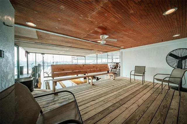 $287,900 | 7932 Breakwater Drive, Unit 54, New Orleans, LA 70124