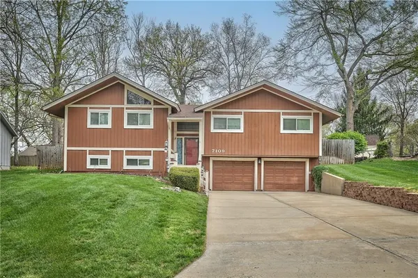 $265,000 | 7109 Harvard Avenue, Raytown, MO 64133
