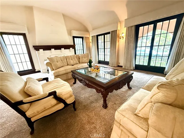 $1,589,000 | 223 Bennett Avenue, Long Beach, CA 90803